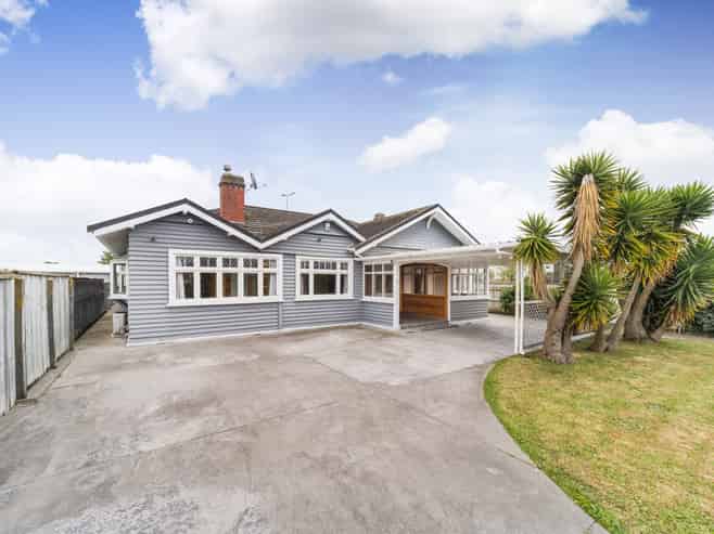 52 North Street, Palmerston North Central