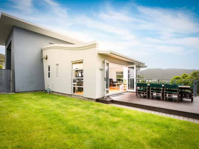 7 Caughley Grove, Karori