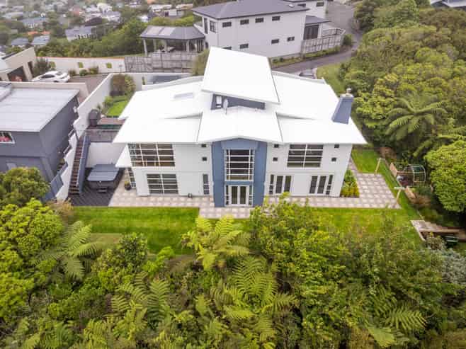 7 Caughley Grove, Karori