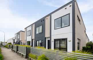 5/1 Vialou Street, Hamilton Central