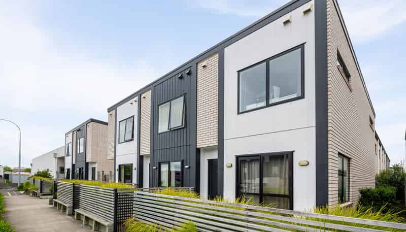 5/1 Vialou Street, Hamilton Central