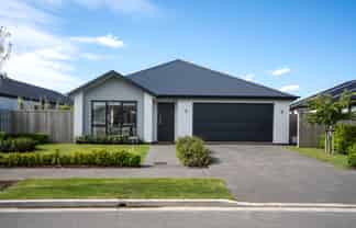 10 Navarra Road, Halswell