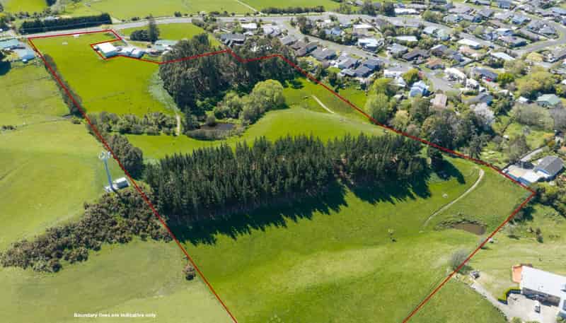 22 Halcombe Road, Feilding