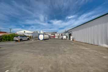 Omahu Industrial – Warehouse & Yard