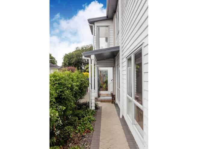 22 Rowan Road, Epsom