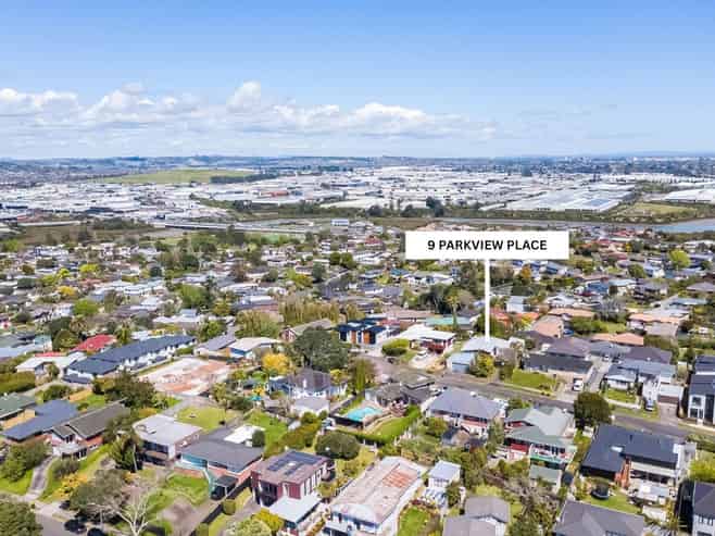 9 Parkview Place, Pakuranga Heights
