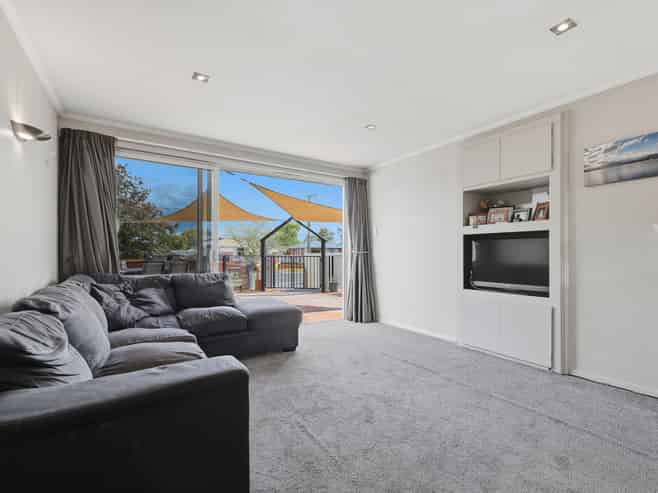12 Lorne Street, Mosgiel