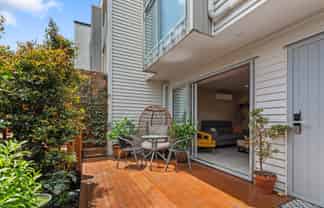 4/45 Methuen Road , New Windsor