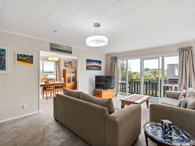 56 Truscott Avenue, Johnsonville