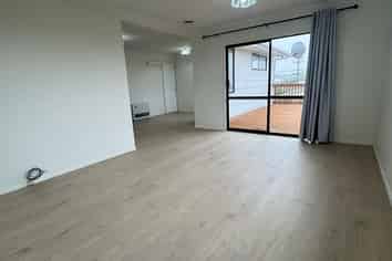1/1A Pollen Street, Johnsonville