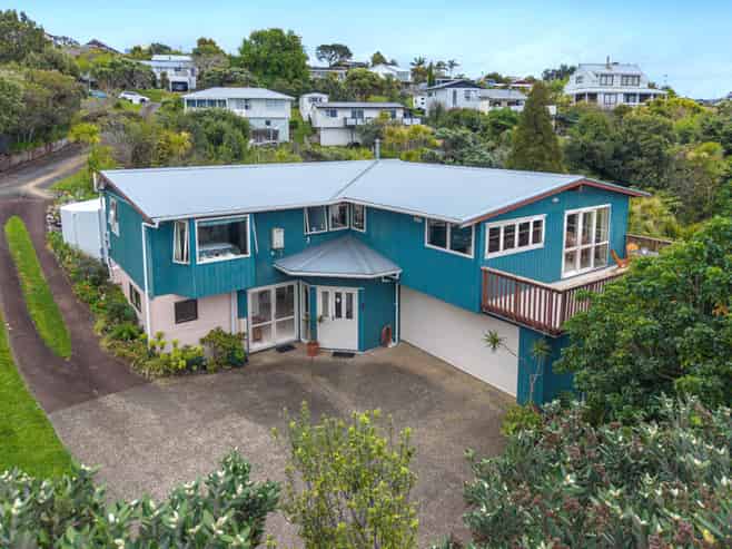 12 Kotanui Avenue, Army Bay