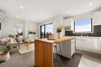203/75 Hobsonville Point Road, Hobsonville