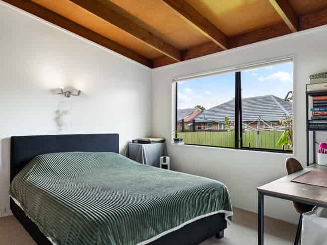 3/399 West Coast Road, Glen Eden