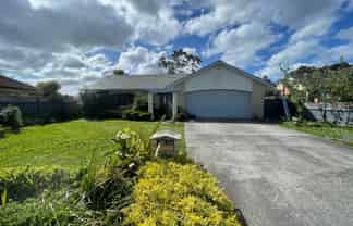 8 Atworth Way, Burswood