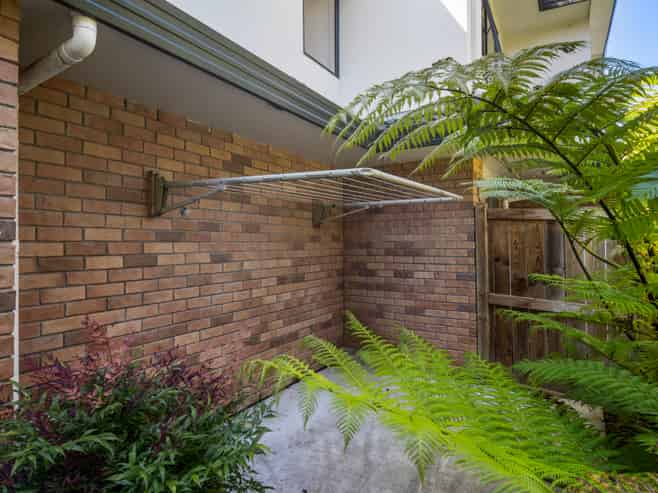 17/2 Arawa Street, New Lynn