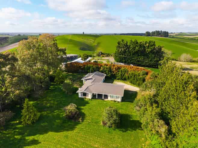 146 Woodside Road, Pleasant Valley