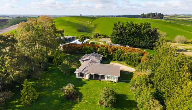 146 Woodside Road, Pleasant Valley