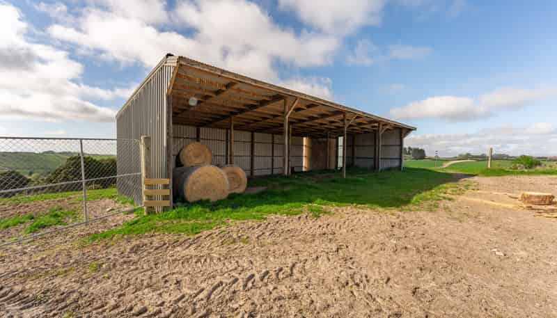 146 Woodside Road, Pleasant Valley