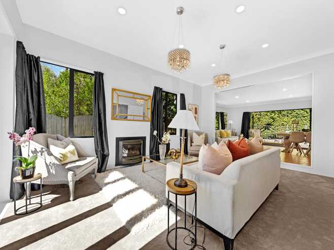 36 Lothian Brae, Wattle Downs