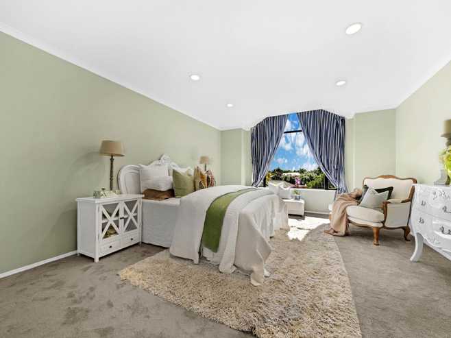 36 Lothian Brae, Wattle Downs