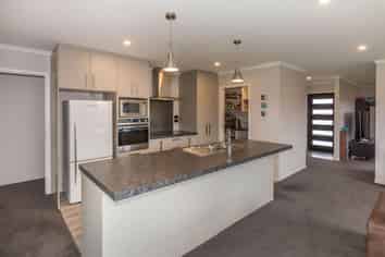 25 Full Moon Lane, Rolleston