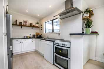 25 Andrew Street, Allenton