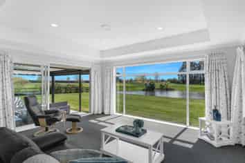 54 Mapleham Drive, Pegasus