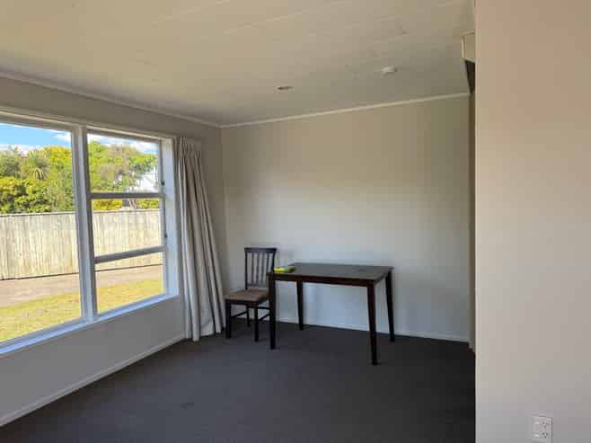 81 Woodward Street, Nukuhau