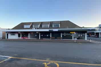 3 x SHOP LEASE OPTIONS 37sqm-180sqm
