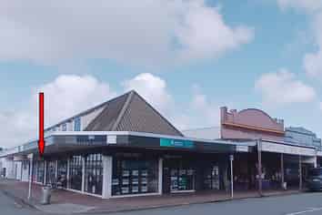 3 x SHOP LEASE OPTIONS 37sqm-180sqm
