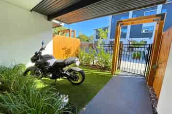 8/61 Matipo Road, Te Atatu Peninsula