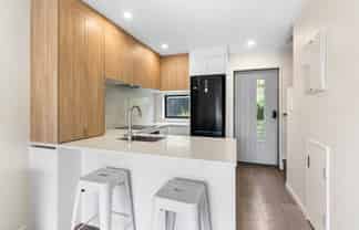 11 Selo Street, Glen Eden