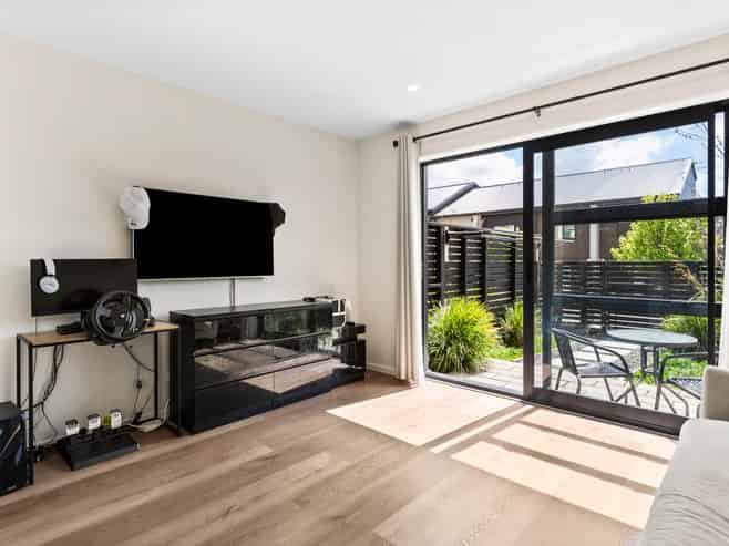 11 Selo Street, Glen Eden