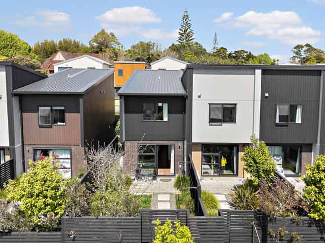 11 Selo Street, Glen Eden