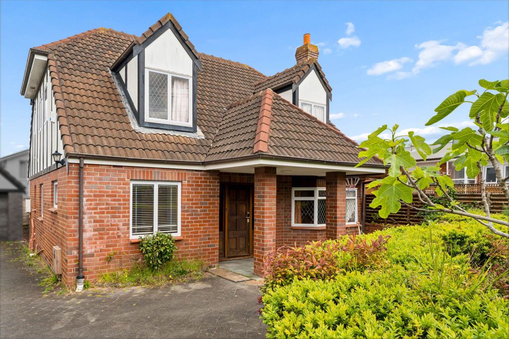 Sunny 3 bedroom in Takapuna ! 1