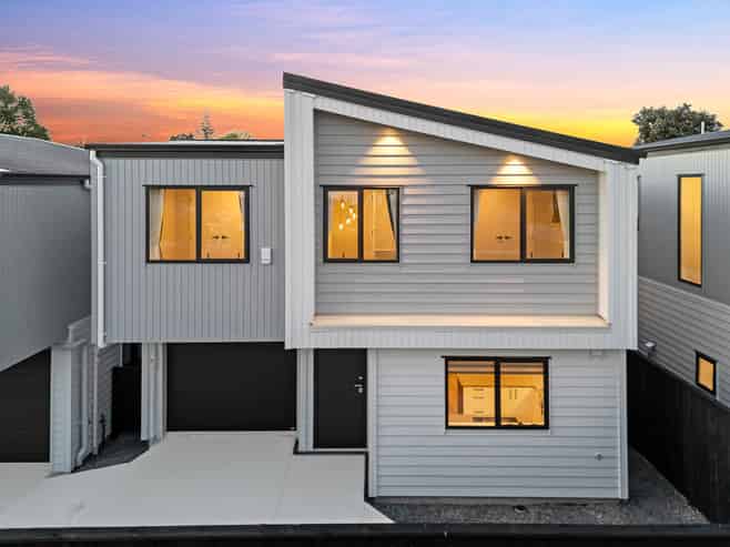 Lots 2,3,4/1 Ware Place, Pakuranga Heights
