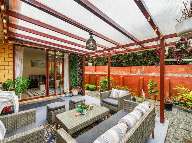 32 Cairnsvale Rise, Manurewa