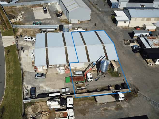 Warehouse plus Yard