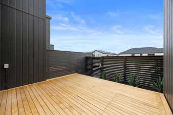 119 Otuwairoa Esplanade, Opaheke