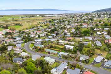 107 Bowen Place, Thames