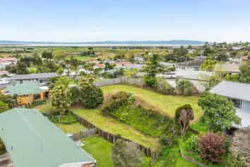 107 Bowen Place, Thames
