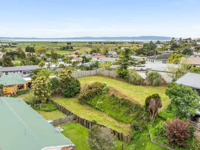 107 Bowen Place, Thames