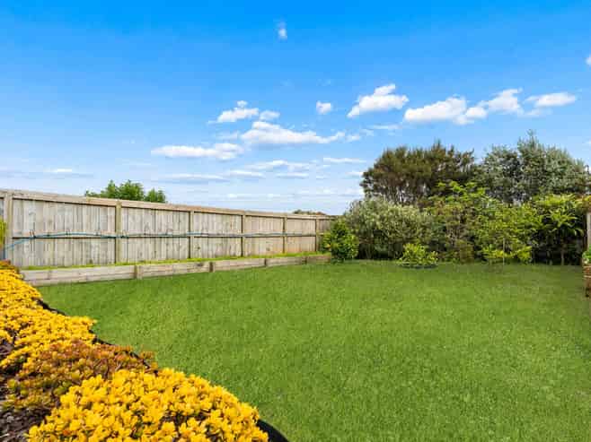 20 Mackay Drive, Greenhithe