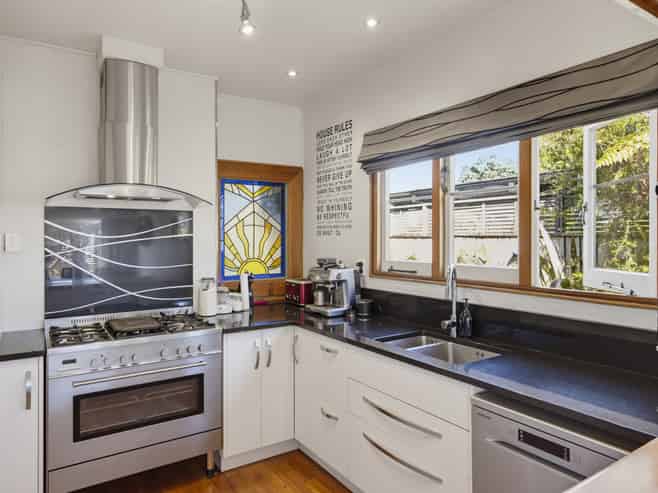 103 Weraroa Road, Levin