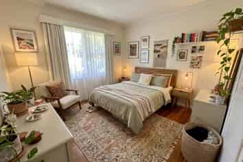 1/22a Cornwall Park Avenue, Epsom