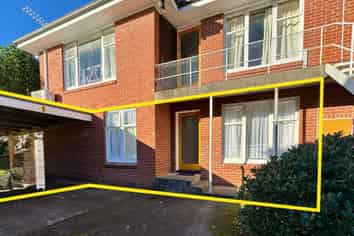 1/22a Cornwall Park Avenue, Epsom