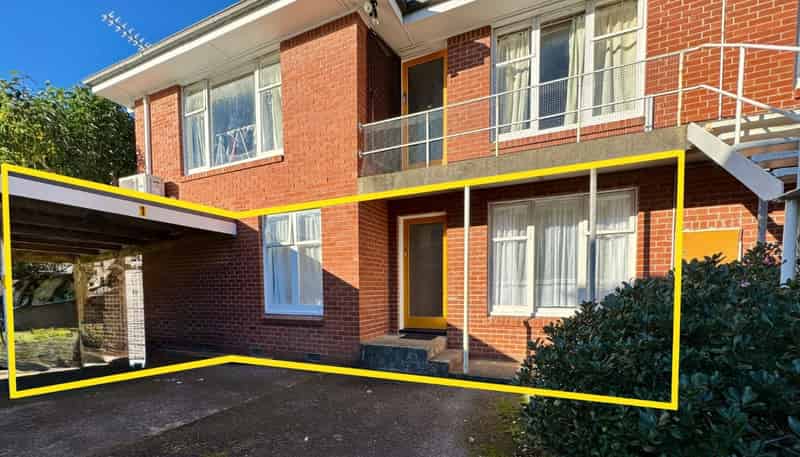 1/22a Cornwall Park Avenue, Epsom