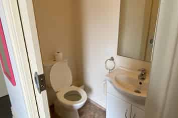 Room 4/11 Cargill Street, Dunedin Central