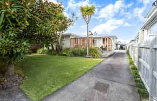 115 Wharf Road, Te Atatu Peninsula