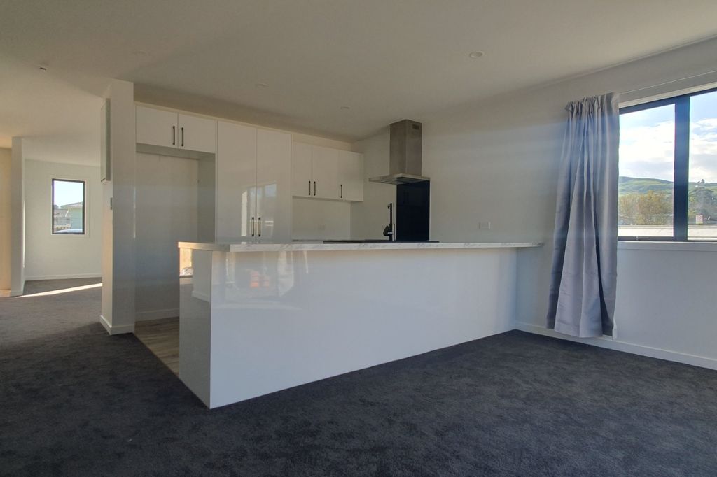 Modern Home Awaiting New Family 3